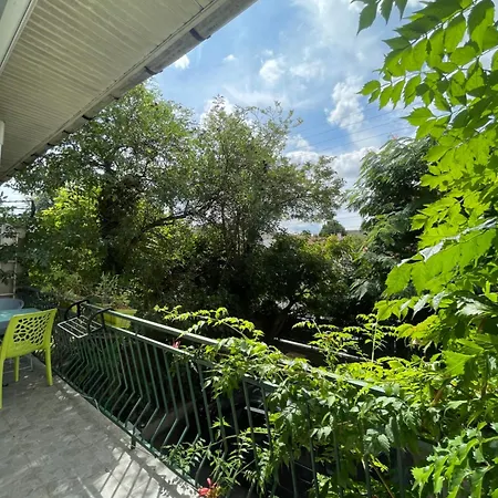 Appartement Cosy Et Spacieux Avec Une Belle Vue Sur Jardin, Proche Des Commodites Et A Moins De 30 Minutes De Paris En Transport Chennevières-sur-Marne Exterior foto